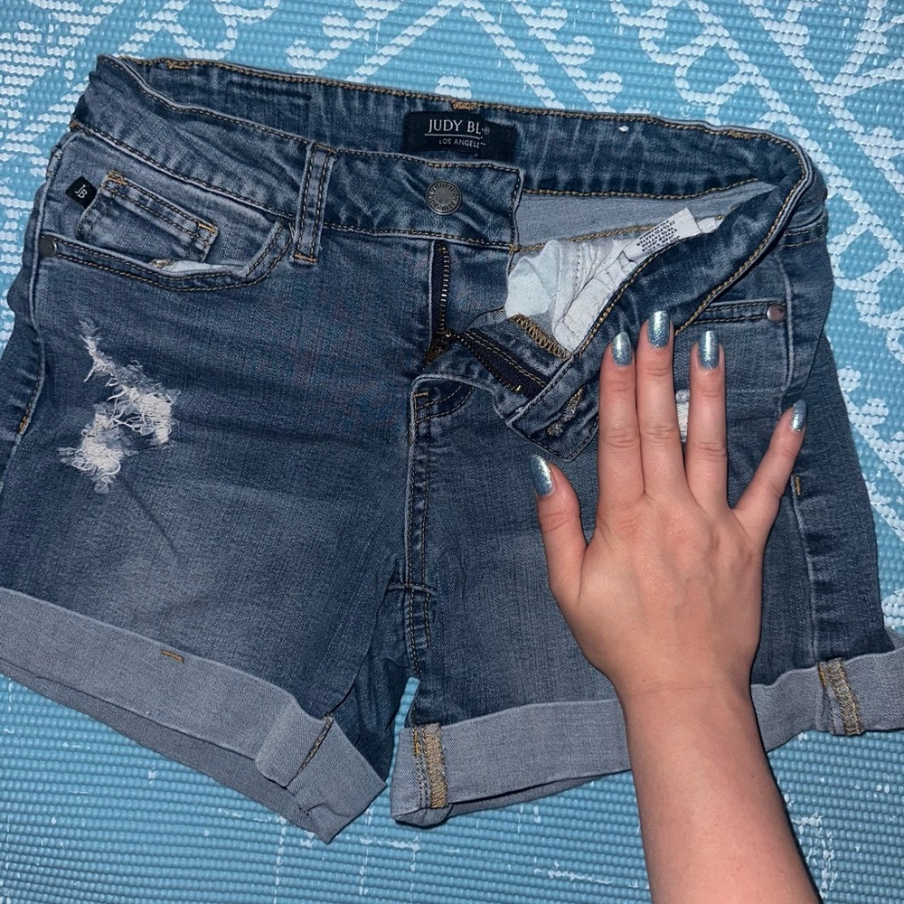 Judy Blue Distressed Denim Shorts - Picture 2 of 6
